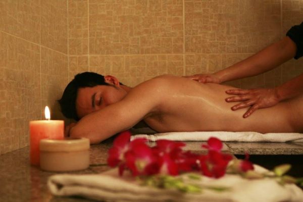 Massage xông hơi