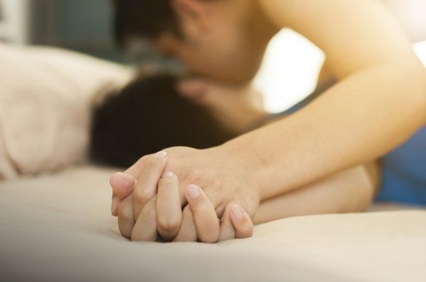Có cần áp dụng đủ cả 36 tư thế quan hệ không?