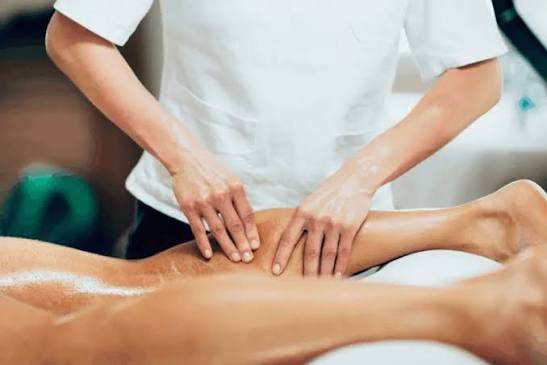 Có cần đặt lịch trước khi đến không? 